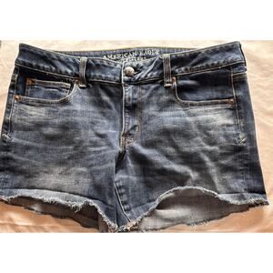 American Eagle Woman's Super Stretch Shortie Denim Shorts Dark Wash